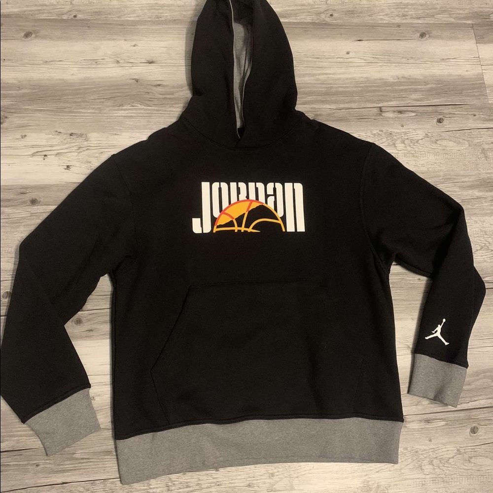 Mens size large Jordan hoodie